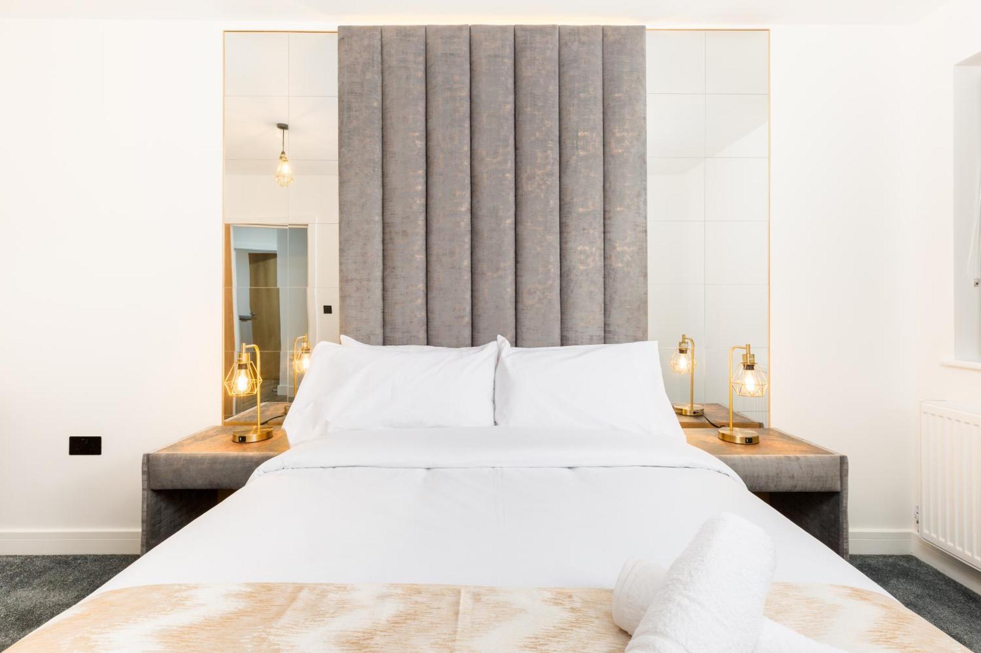 The Suites Inn Hotel Birmingham Merry Hill بريرلي هيل المظهر الخارجي الصورة